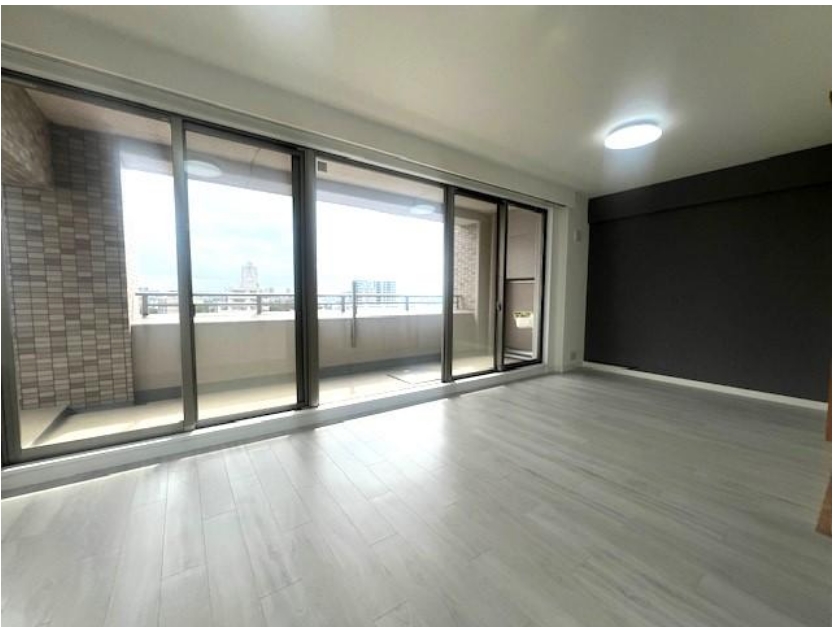 塚口アクシード